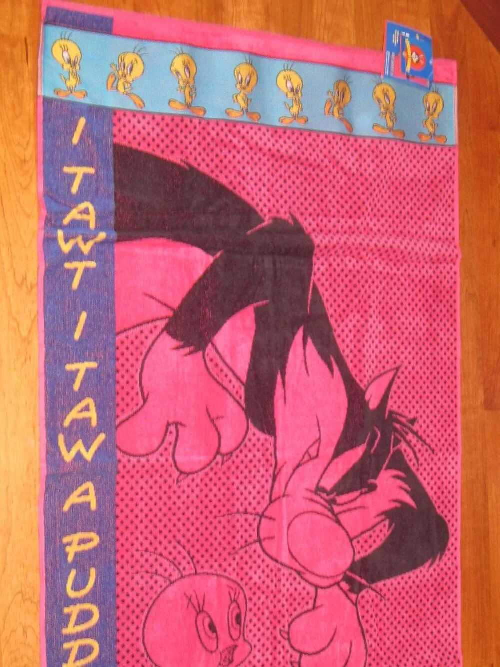 VINTAGE Looney Tunes Sylvester & Tweety Beach Towel - NWT 1997